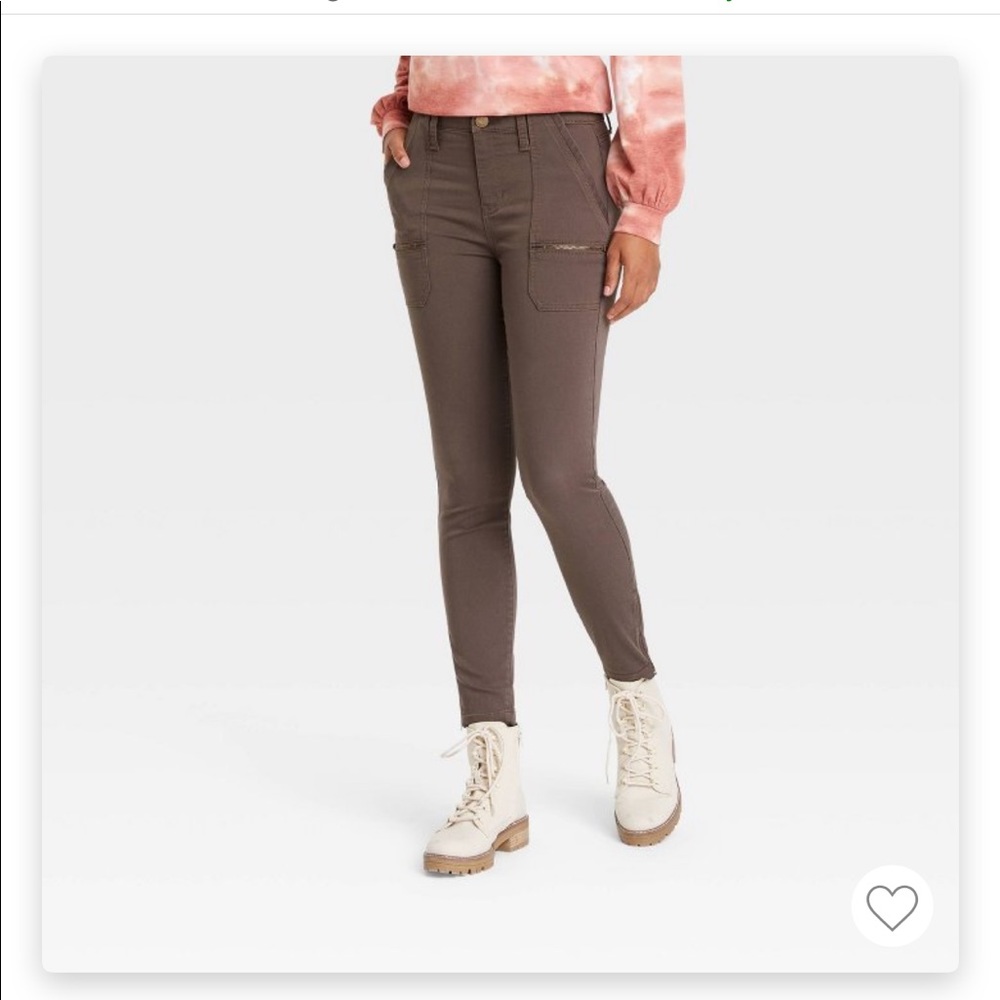 Mid-rise utility pants